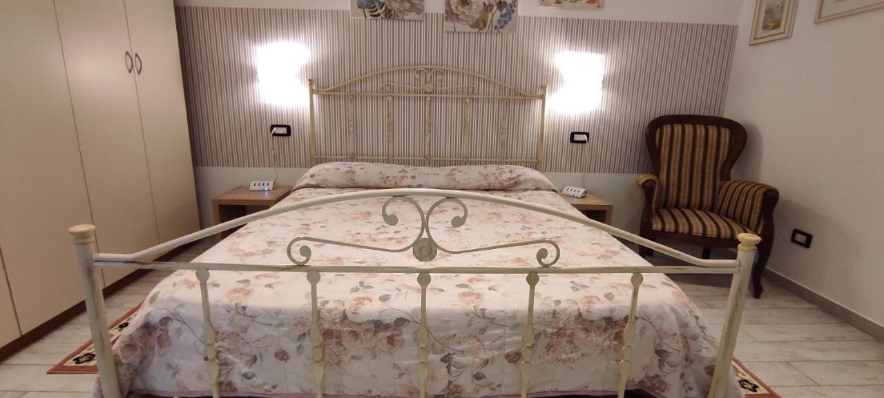 סלרנו Holiday Home Casa Vacanze מראה חיצוני תמונה