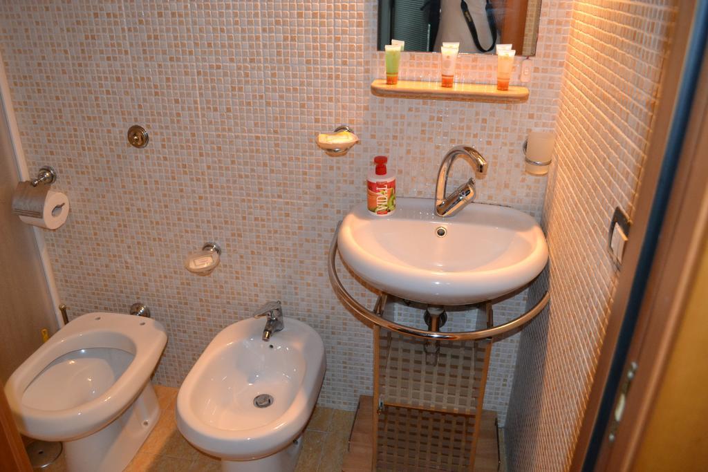 סלרנו Holiday Home Casa Vacanze מראה חיצוני תמונה